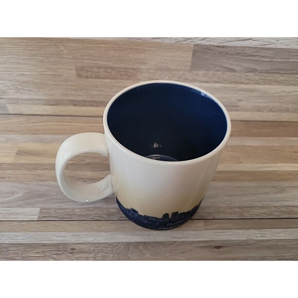 Starbucks‎ Portland Collector Series Coffee Tea Mug Cup 16 oz. 2009 - Picture 4 of 5